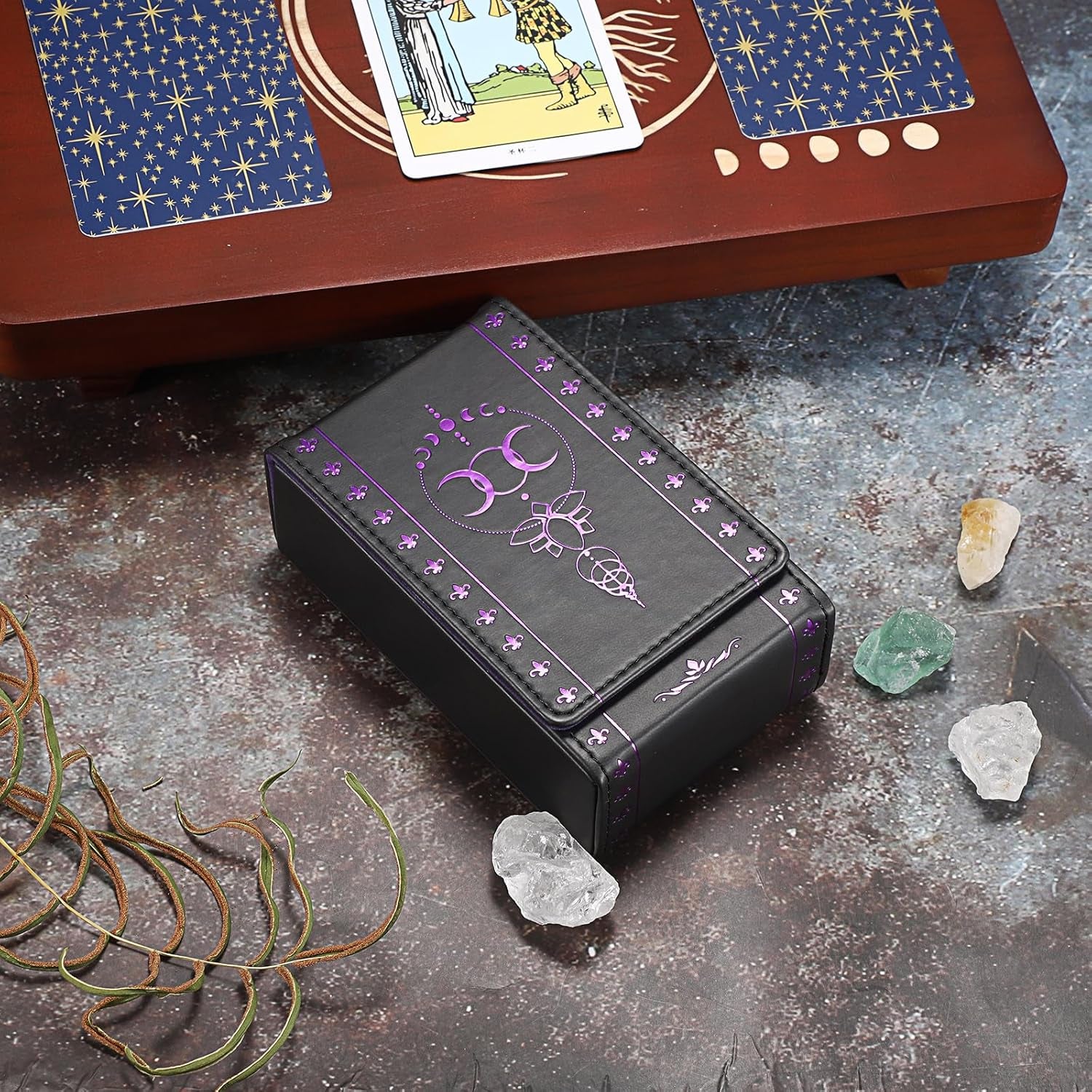PU Leather Tarot Card Protective Case, Moon Pattern Design Tarot Deck Storage Pouch, Tarot Card Holder Tarot Pouch Bag for Playing Cards and Standard Size Tarot Cards Tarot Deck