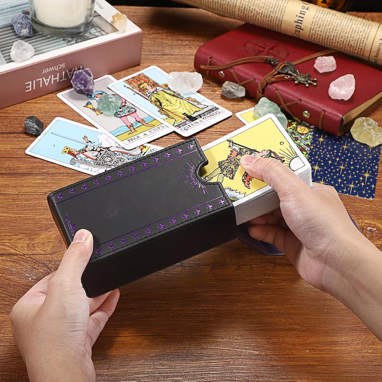 PU Leather Tarot Card Protective Case, Moon Pattern Design Tarot Deck Storage Pouch, Tarot Card Holder Tarot Pouch Bag for Playing Cards and Standard Size Tarot Cards Tarot Deck